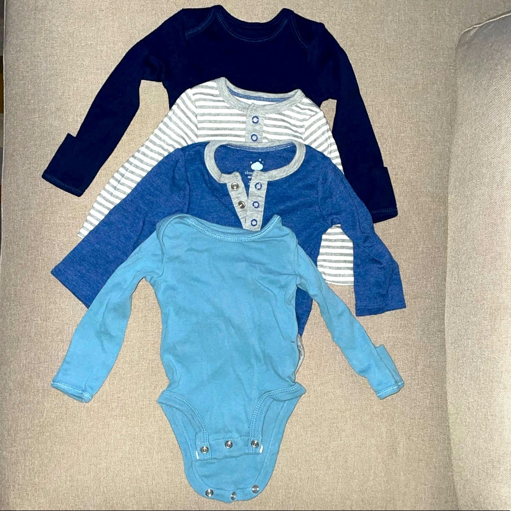 Lot of 4 Long Sleeve onesies Size Newborn
